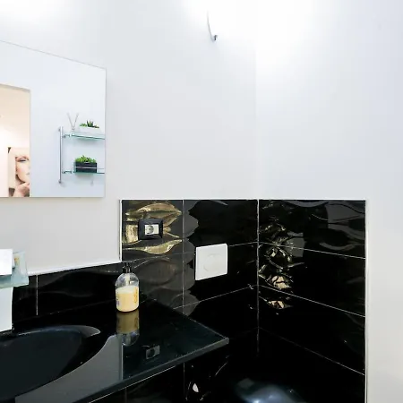 204 Atalaya 2 Bedrooms, Sea View, Private Parking Apartman *