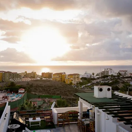 204 Atalaya 2 Bedrooms, Sea View, Private Parking Daire